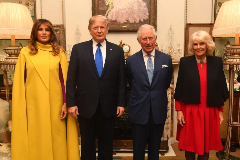 Trump-e-Melania-se-encontram-com-Charles-e-Camilla-em-2019