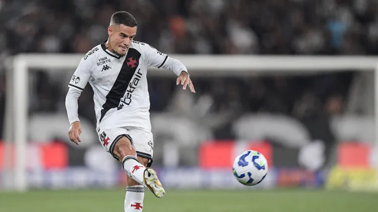 Vasco elimina Botafogo nos pênaltis e avança à semifinal da Copa do Brasil